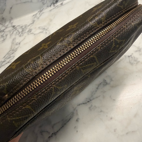 Vintage 80s Louis Vuitton Brown Monogram Trousse 23 Toiletry Cosmetic Bag - Picture 3 of 8